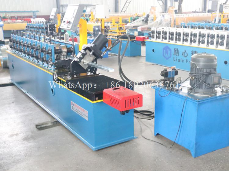 u channel roll forming machine