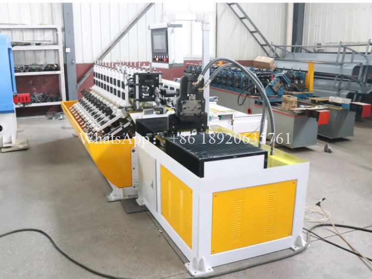 Keel Roll Forming Machine