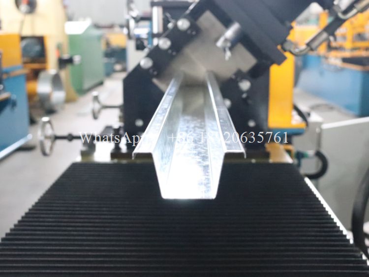 Professional Omega Keel Roll Forming Machine