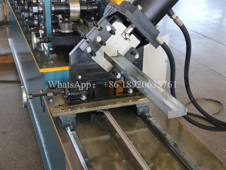 u channel forming machine