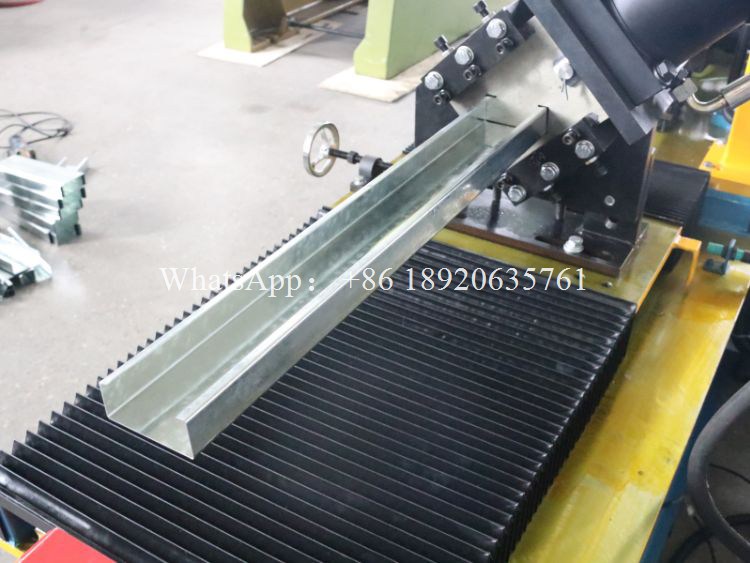  M&aacute;quina para Hacer Metalcon Perfiles C