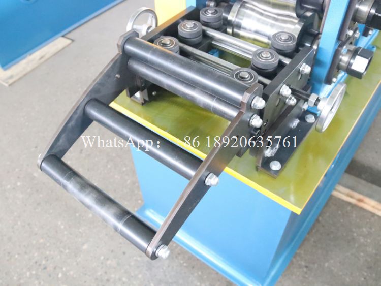 Perfiladora de Drywall Perfil Omega