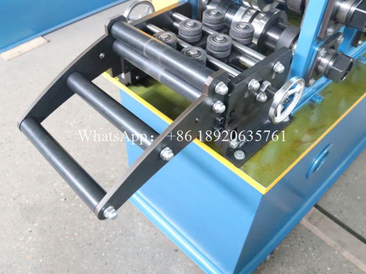 M&aacute;quina de Perfil Drywall Perfiles Angulares L