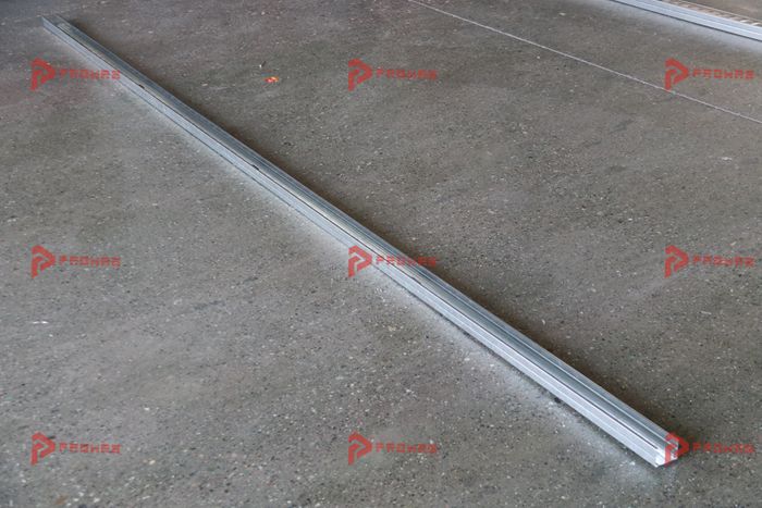 PROMAX machine industrielle fabrication profil C acier