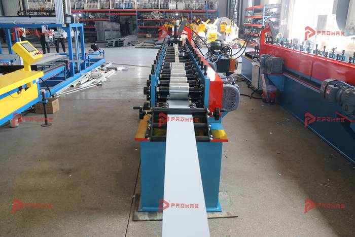 Máquina para hacer perfiles galvanizados PROMAX con diseño personalizado