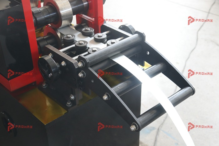 Proceso de fabricación de montantes metálicos para tablaroca con máquina PROMAX