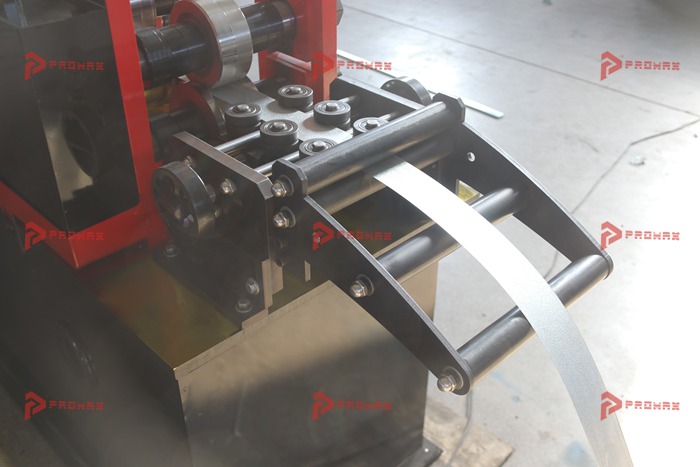 Máquina PROMAX para producir perfiles C galvanizados de drywall y tablaroca