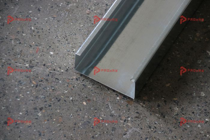 Máquina Steel Frame PROMAX para fabricación automática de montantes C y canales U