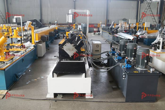 Conformadora automática Steel Frame PROMAX para perfiles metálicos galvanizados