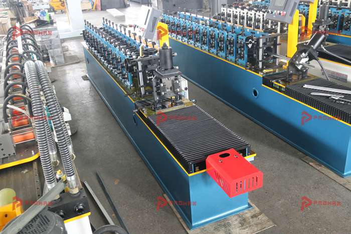 Máquina de perfiles para drywall PROMAX para fabricar perfiles metálicos galvanizados
