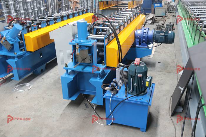 Línea PROMAX para producción continua de perfiles angulares L galvanizados