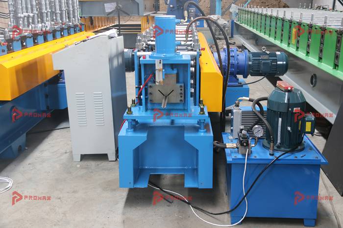 Perfiladora de ángulos galvanizados PROMAX con tecnología de conformado en frío